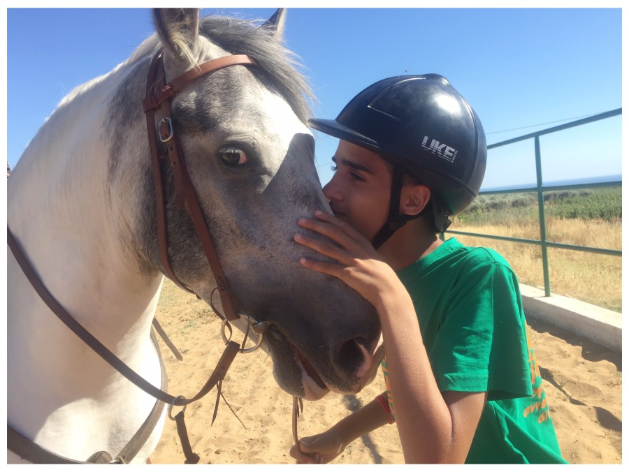 Campi Estivi Juniorland cavallo bacio